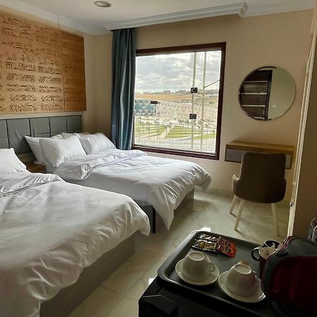 Pyramuse Inn Nazlat as Sammān Zewnętrze zdjęcie