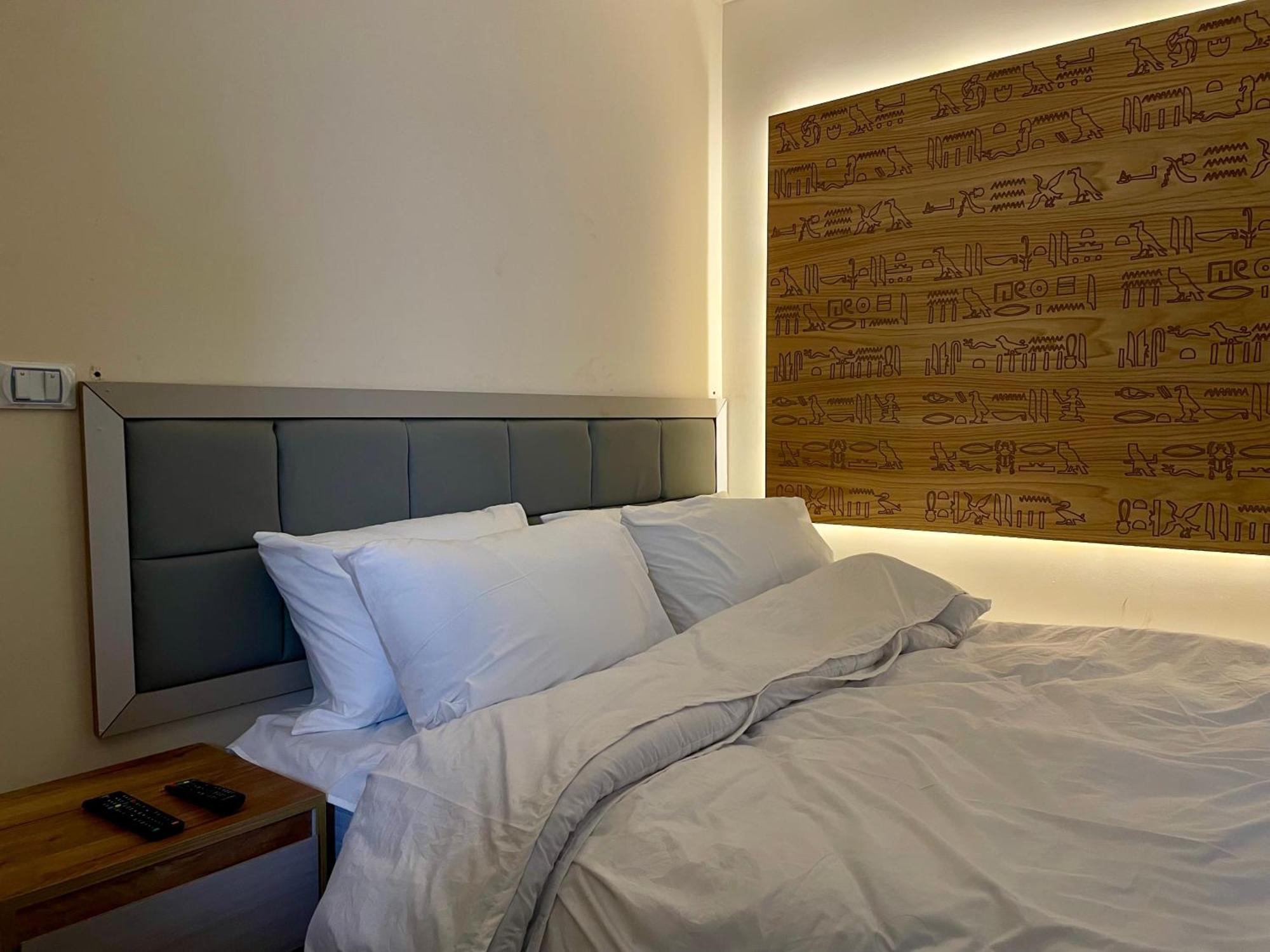 Pyramuse Inn Nazlat as Sammān Zewnętrze zdjęcie